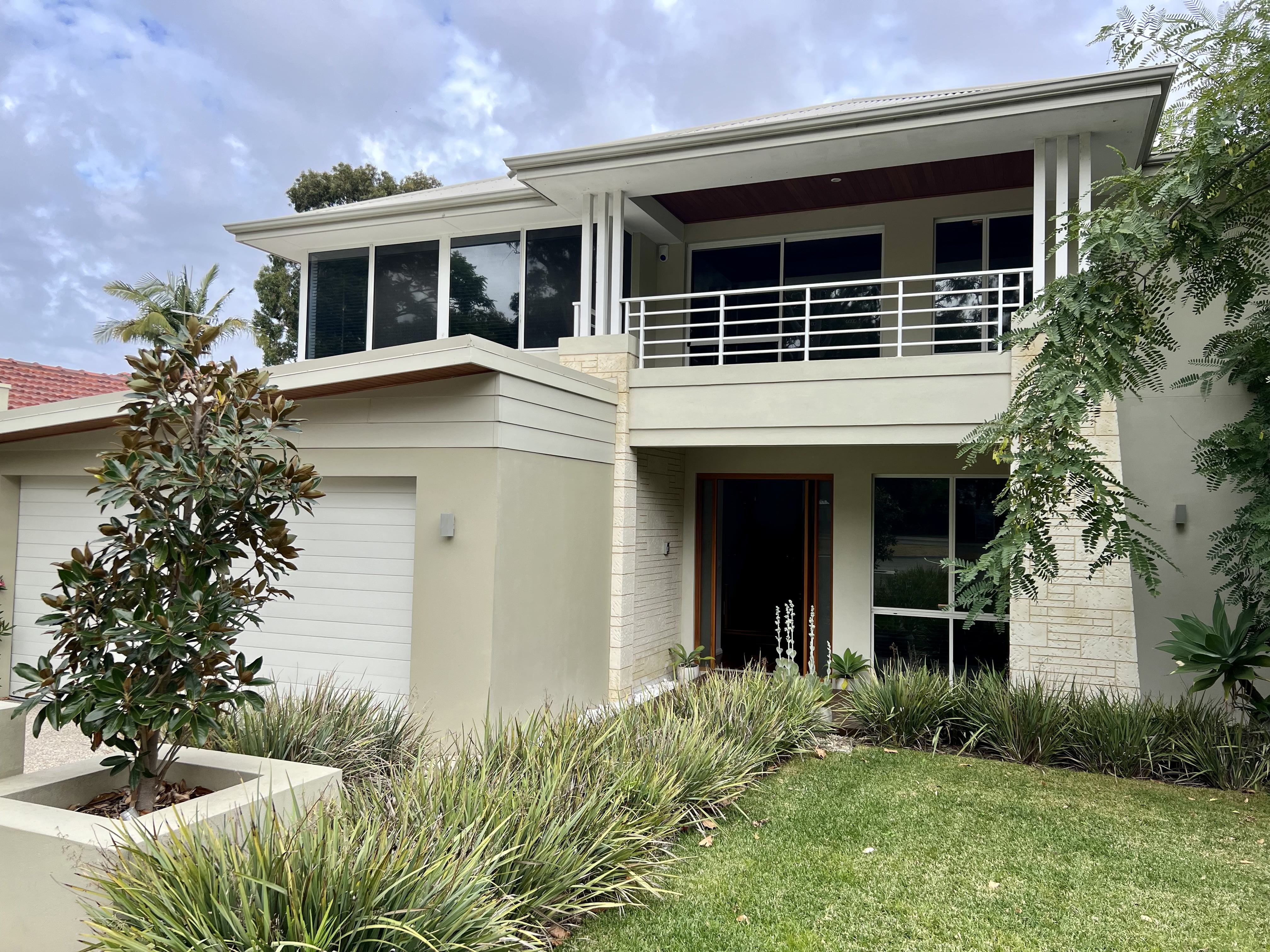 Residential Window Tinting in Applecross